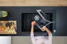 Встраиваемая кухонная мойка Hansgrohe S51 S510-F660 (цвет - чёрный графит) 660 (43313170) фото 3 Aquada.com.ua