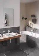 Раковина встраиваемая в столешницу сверху Grohe Bau Ceramic 56 х 40 см (39422000) фото 2 Aquada.com.ua
