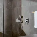 Шланговое під'єднання для душа Hansgrohe Fixfit Porter 300 з власником і поличкою, хром (26456000)