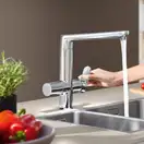 Смеситель для кухни, однорычажный, с дополнительной лейкой Grohe K7 (31354001) фото 2 Aquada.com.ua