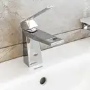 Grohe Allure Brilliant M-Size Смеситель для раковины, хром (23029000)