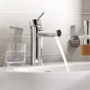 Grohe Essence New Змішувач для раковини S-розмір, хром (32898001)