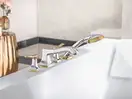 HANSGROHE Смеситель на край ванны, на 4 отверстия, с рычажными рукоятками, хром/золото Metropol Classic (31441090) фото 3 Aquada.com.ua