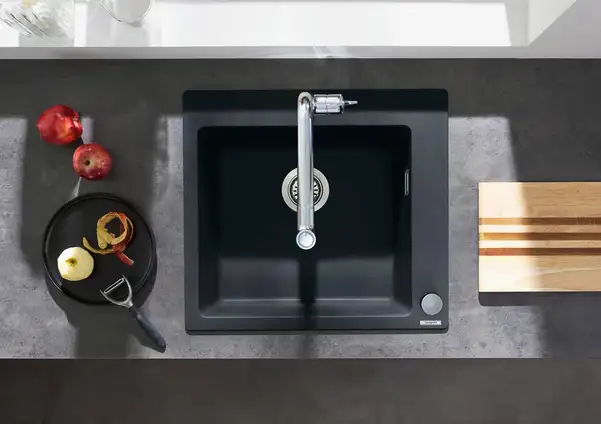Встраиваемая кухонная мойка Hansgrohe S51 S510-F450 (цвет - чёрный графит) 450 (43312170) фото 8 Aquada.com.ua