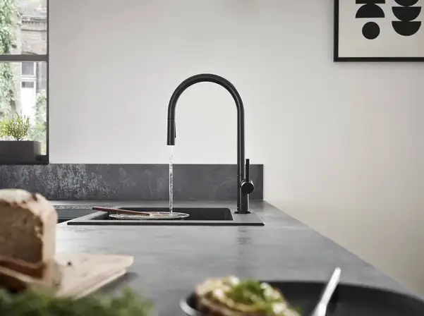 Встраиваемая кухонная мойка Hansgrohe S51 S510-F660 (цвет - чёрный графит) 660 (43313170) фото 8 Aquada.com.ua