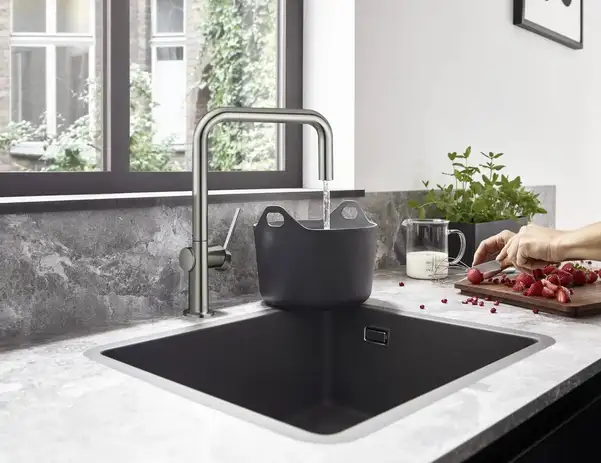 Мойка для монтажа под столешницу Hansgrohe S51 S510-U450 (цвет - чёрный графит) 450 (43431170) фото 2 Aquada.com.ua