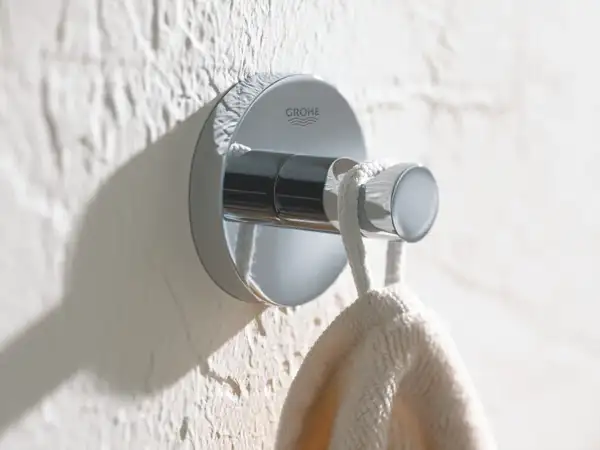 GROHE Набор аксессуаров Essentials  (40344001) фото 10 Aquada.com.ua