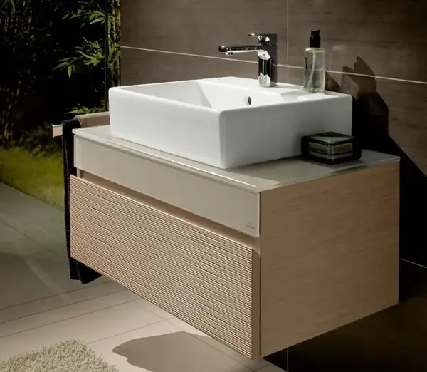 Раковина накладная на столешницу Villeroy & Boch Memento 80х47 см (51338LR1) фото 2 Aquada.com.ua
