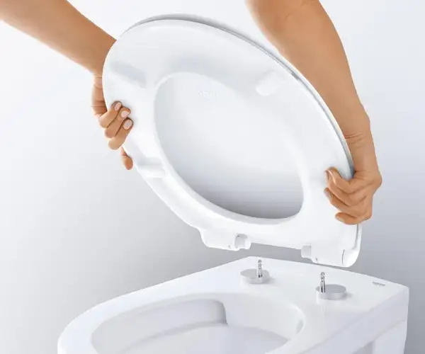 GROHE Сиденье для унитаза BAU CERAMIC (39493000) фото 3 Aquada.com.ua