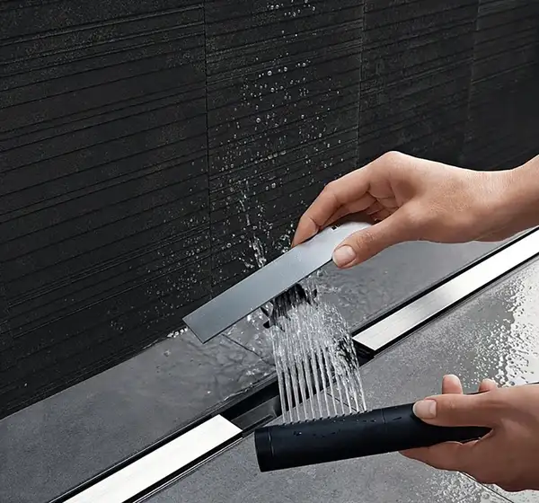 Корпус дренажных каналов Geberit CleanLine 154.150.00.1 (высота от 90мм) + Дренажный канал обрезной 30-130 см Geberit CleanLine20, нержавеющая сталь (154.150.00.1+154.451.KS.1) фото 3 Aquada.com.ua