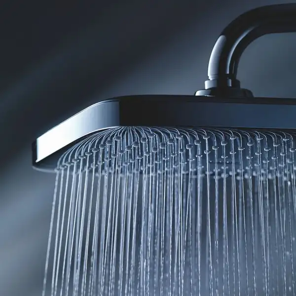 Верхній душ з настінним кронштейном Grohe Tempesta Cube (26687000)