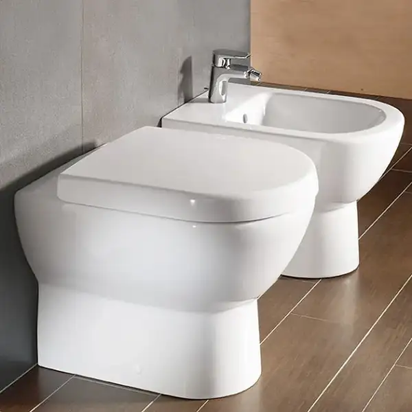 Унитаз напольный приставной Villeroy & Boch Subway (66071001) фото 2 Aquada.com.ua