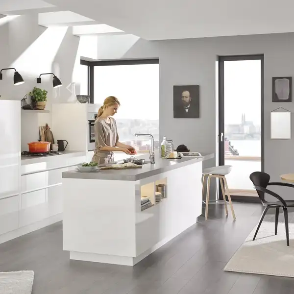 Смеситель однорычажный для кухни Grohe Essence DN 15 (цвет - хром) (30270000) фото 2 Aquada.com.ua