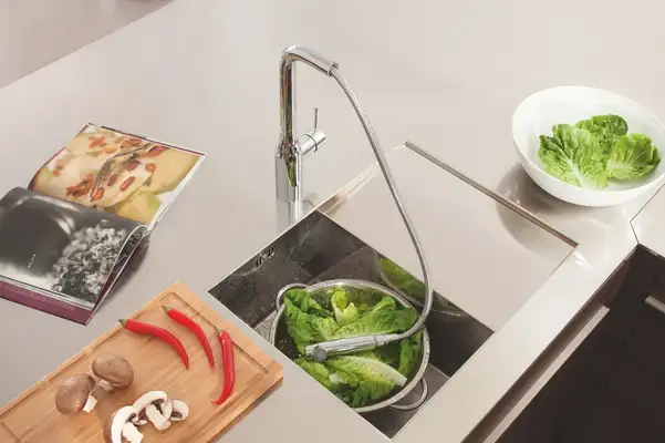 Grohe Essence New Смеситель кухонный, хром (30270000)