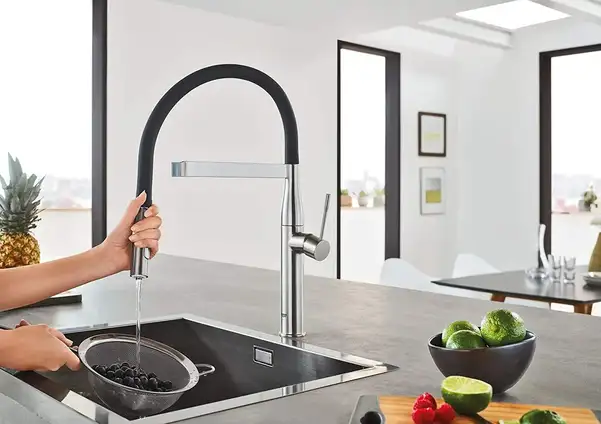 GROHE Одноважільний змішувач для мийки Essence  (30294000) фото 3 Aquada.com.ua