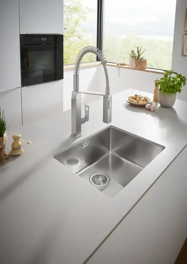 Grohe Eurocube Змішувач для кухні, хром (31395000)