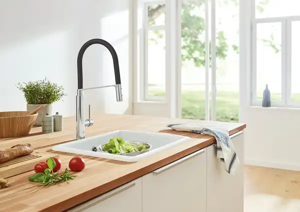 Смеситель для кухни Grohe Concetto (цвет - хром/чёрный) (31491000) фото 2 Aquada.com.ua