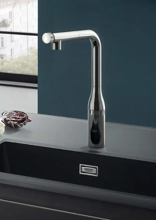 Смеситель для кухни Grohe Essence с управлением SmartControl (цвет - хром) (31615000) фото 3 Aquada.com.ua