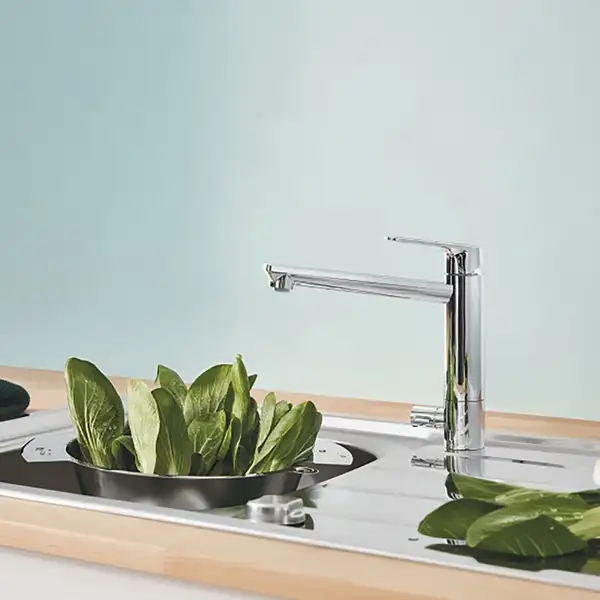 Смеситель для кухни Grohe Bau Loop (цвет - хром) (31713000)