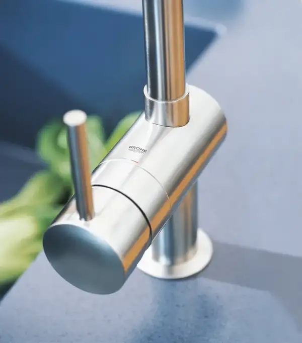 Grohe Minta Смеситель для кухни, выдвижной излив (32168000)