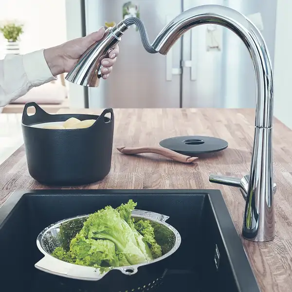 Grohe Zedra Смеситель для кухни, выдвижной, хром (32294002)
