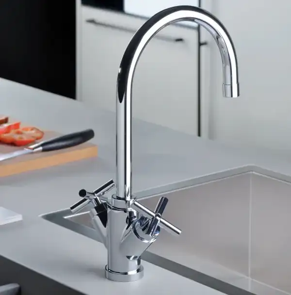 Кухонный смеситель Paffoni Quattro (QTV180CR) фото 2 Aquada.com.ua