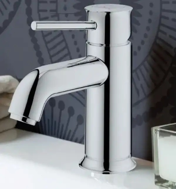 Смеситель для раковины Grohe BauClassic (цвет - хром) (23162000) фото 3 Aquada.com.ua
