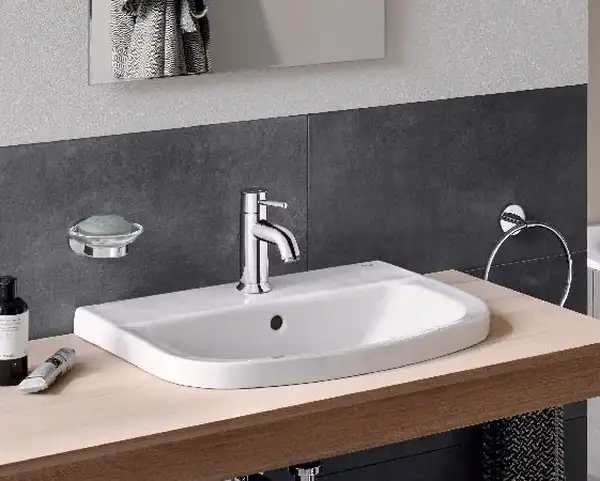 Grohe BauClassic Смеситель для раковины S, хром (23162000)