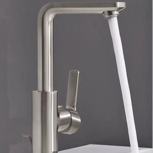 Змішувач для умивальника Grohe Lineare New L-Size, хром (23296001)
