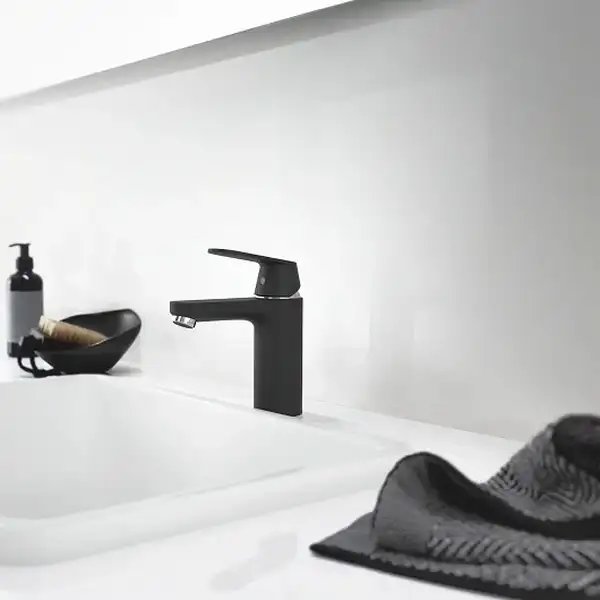 Grohe Eurosmart Cosmopolitan Смеситель однорычажный для раковины M-Size (23327KW0) (23327KW0) фото 3 Aquada.com.ua