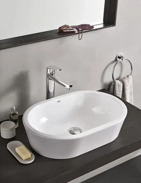 Grohe Eurodisc Cosmopolitan Смеситель однорычажный для раковины XL-Size (23432000) фото 3 Aquada.com.ua