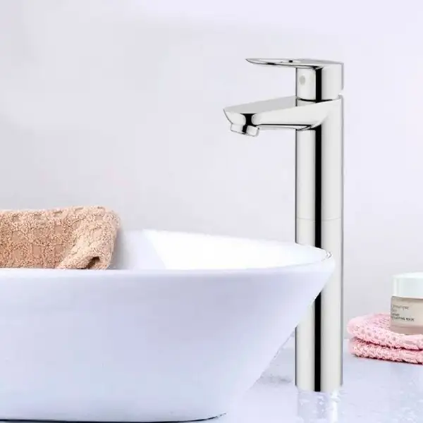 Змішувач на стільницю для раковини XL-розміру Grohe BauLoop (23764000)