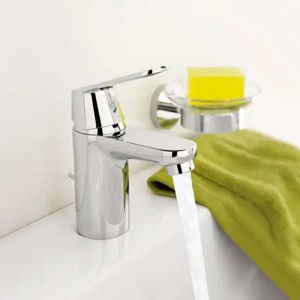 GROHE Смеситель для раковины однорычажный Eurosmart Cosmopolitan (32825000) фото 3 Aquada.com.ua