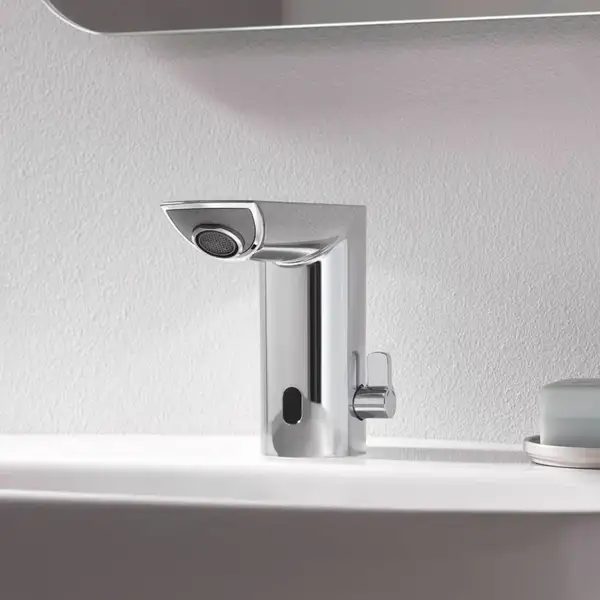 Grohe Bau Cosmopolitan E 6V Смеситель для умывальника, хром (36451000)