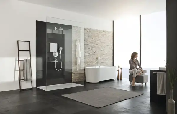 Смеситель для ванны, однорычажный, внешний монтаж Grohe Eurodisc Joy (23431LS0) фото 4 Aquada.com.ua
