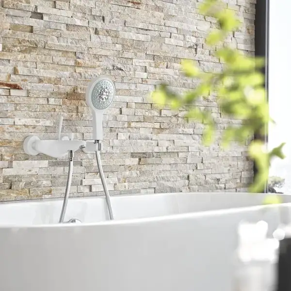 Смеситель для ванны, однорычажный, внешний монтаж Grohe Eurodisc Joy (23431LS0) фото 5 Aquada.com.ua