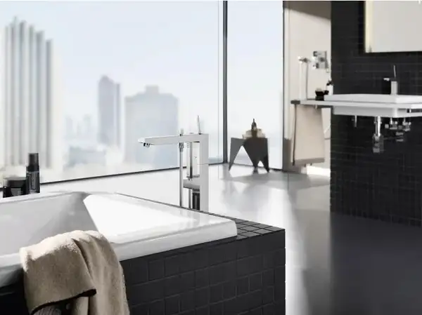 GROHE Одноважільний змішувач для ванни, підлогового монтажу Eurocube  (23672001) фото 3 Aquada.com.ua
