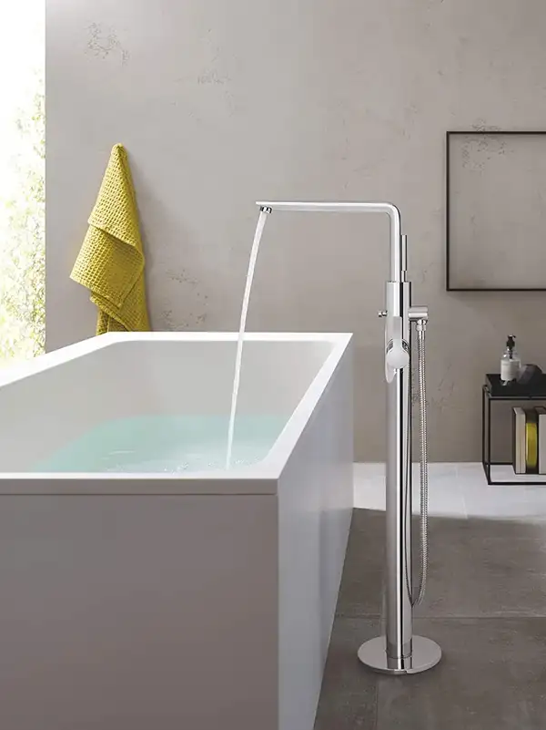 Смеситель отдельностоящий для ванны Grohe Lineare (цвет - хром) (23792001) фото 4 Aquada.com.ua
