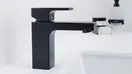 Смеситель для раковины 70 Hansgrohe Vernis Shape (цвет - чёрный матовый), без донного клапана (71567670) фото 2 Aquada.com.ua
