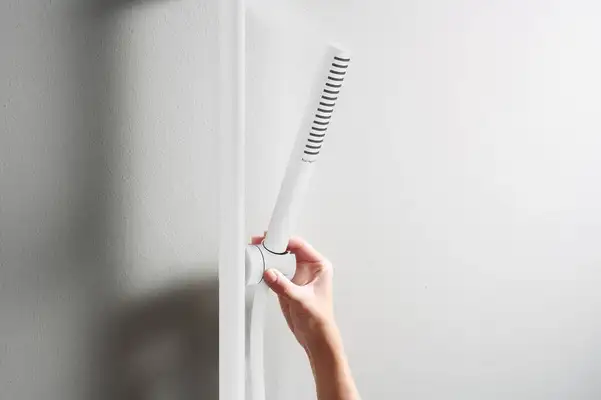 Душовий гарнітур Hansgrohe Pulsify S 100 1jet EcoSmart зі штангою 90 см (колір - білий матовий) 24382700