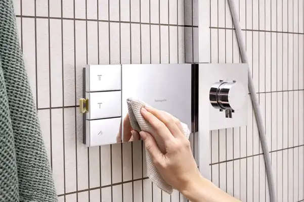 Hansgrohe Raindance Alive Q Душевая система, хром (24590000)