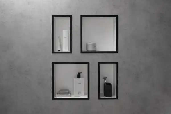 Настенная ниша с дизайнерской рамкой Hansgrohe XtraStoris Individual 30 х 15 х 10 см, чёрный матовый (56096670) фото 2 Aquada.com.ua
