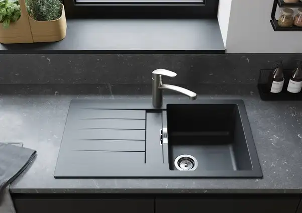 Кухонна мийка з автоматичним зливним гарнітуром Hansgrohe S520-F345, чорний графіт 43356170