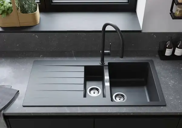 Кухонна мийка з автоматичним зливним гарнітуром Hansgrohe S520-F530, чорний графіт 43357170