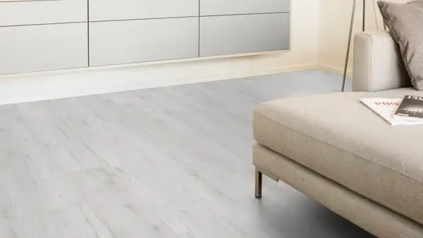 Ламінат Kaindl Natural Touch Standard Plank 34142 Хікорі Fresno (FBG57FRS34142SQ)