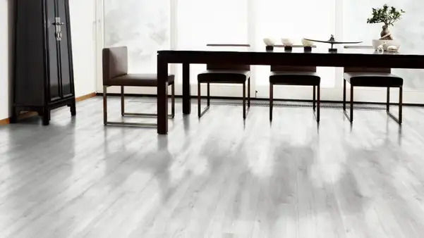 Ламінат Kaindl Natural Touch Standard Plank K4422 Дуб EVOKE CONCRETE, 8 мм (FBG57FRSK4422RI)