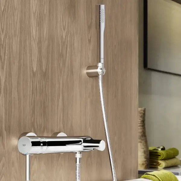 Ручний душ з 1 видом струменя GROHE Euphoria Cosmopolitan Stick (27400000)
