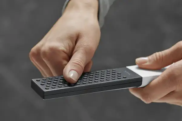 Лейка для душа "палочка" Hansgrohe Rainfinity EcoSmart (цвет - белый матовый/чёрный), 1 вид струи (26867700) фото 3 Aquada.com.ua