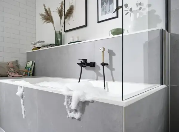 Детский ручной душ Hansgrohe Jocolino, 2 вида струи (28760210) фото 2 Aquada.com.ua