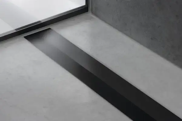 Трап для душа 80 см Hansgrohe RainDrain Flex, чёрный матовый (56044670) фото 3 Aquada.com.ua